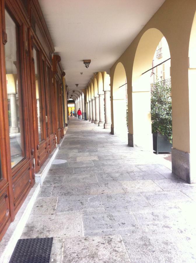 Appartamento In Centro Storico آستي المظهر الخارجي الصورة